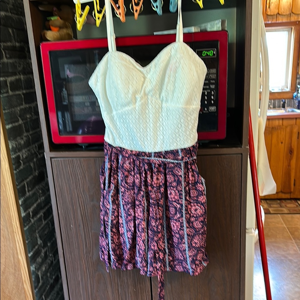 Lily Rose Elegant White Romper with design. NWOT